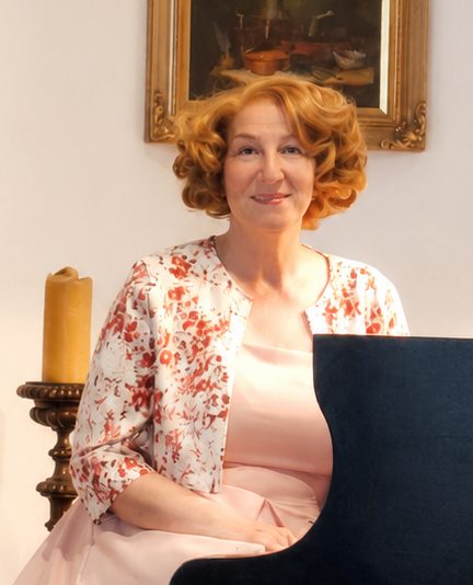 Natalie Stercken – Sängerin, Dozentin und Lyrikerin